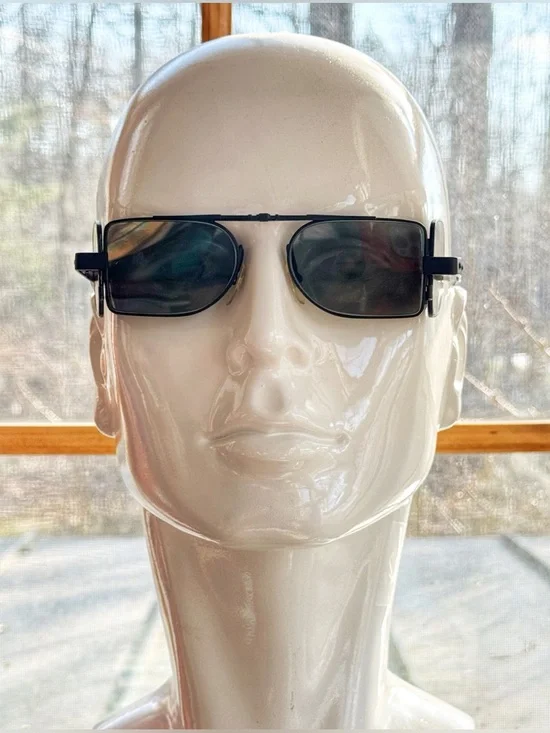 LA Eyeworks Black Rectangular Sunglasses with Side Shields, Unisex - Picture 4 of 14